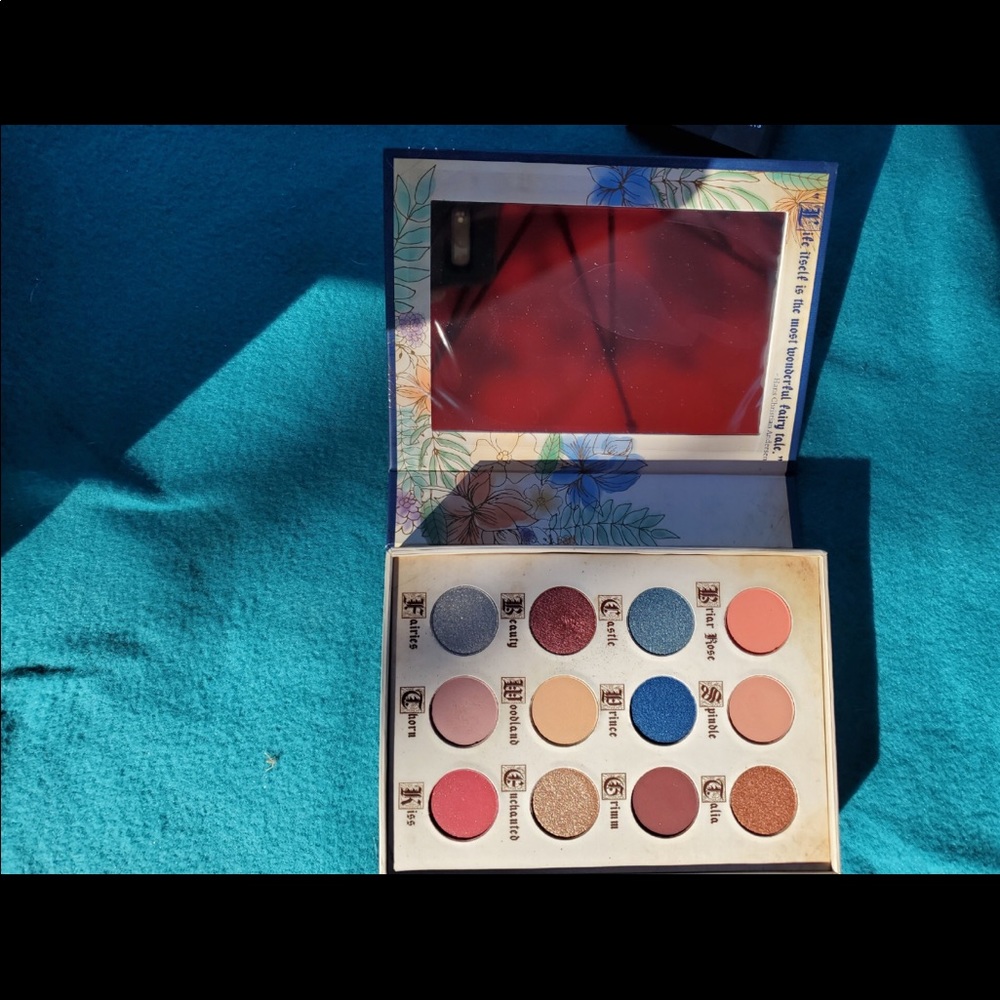 Storybook Cosmetics Palette- Briar Rose